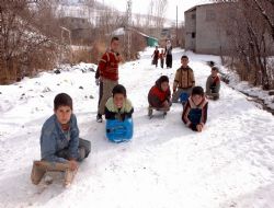 Erzurum karla yeniden buluştu